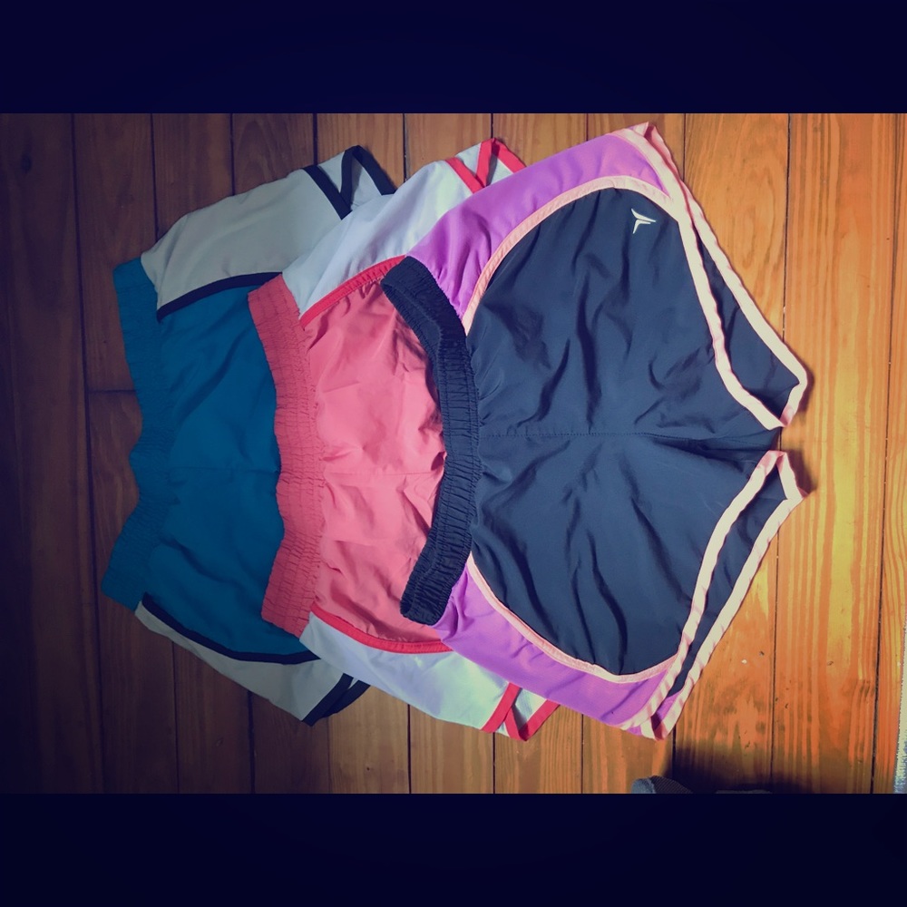 Old Navy Active shorts